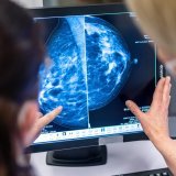 Plus de 250 femmes en Valais découvrent tous les ans qu'elles souffrent d'un cancer du sein